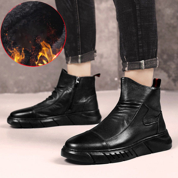 Meeste nahast saapad luku ja lameda tallaga