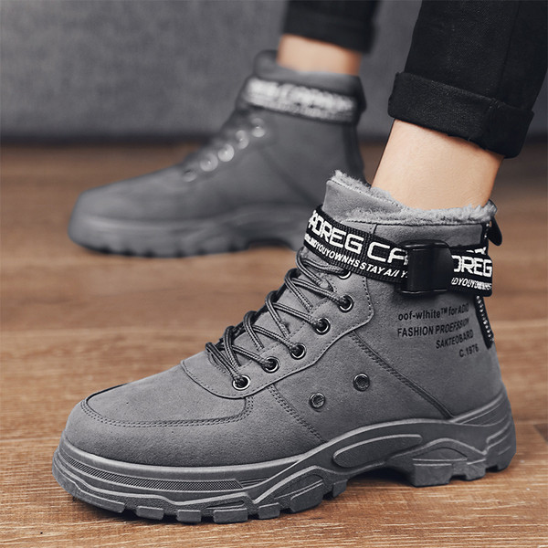 Öko-seemisnahast pehme voodri ja paeltega talvejalatsid