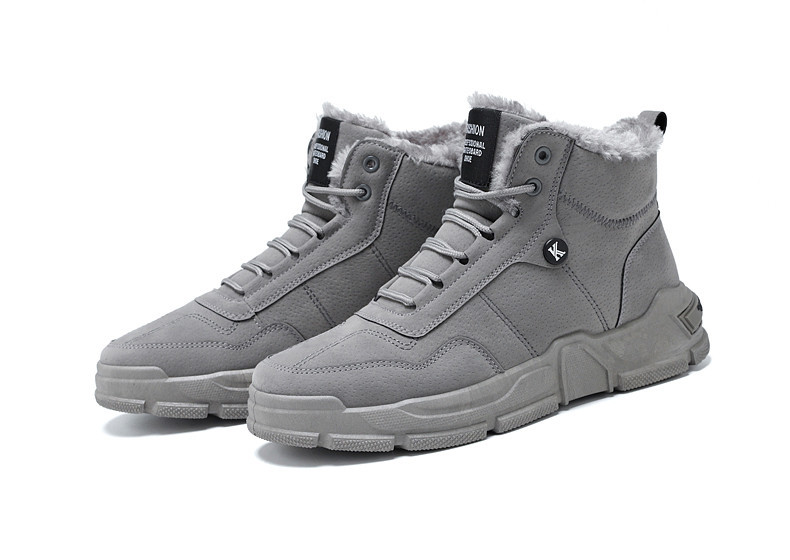 Öko-nahast moodsad voodriga meeste saapad