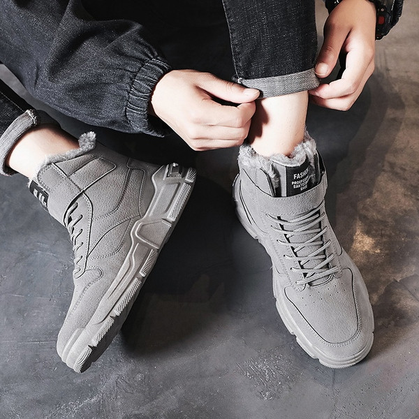 Sooja voodri ja lameda tallaga vabaaja saapad - valmistatud ökonahast