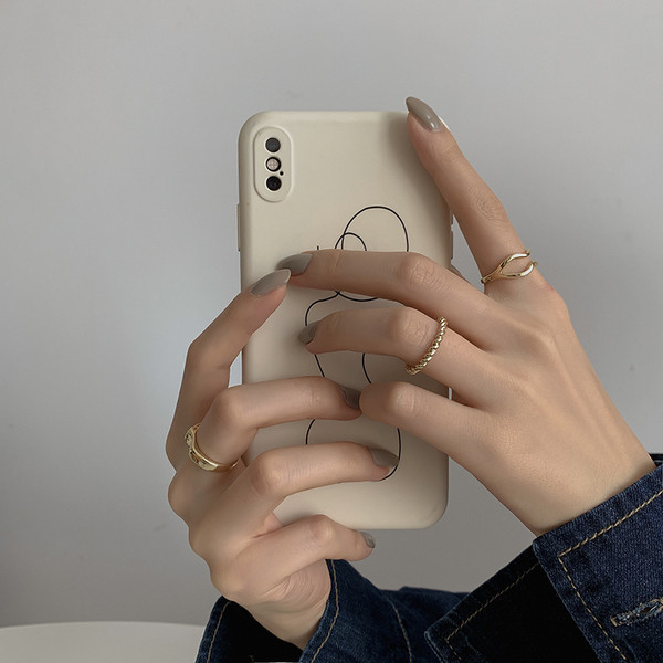 Naiste moodne kolmest sõrmust koosnev komplekt