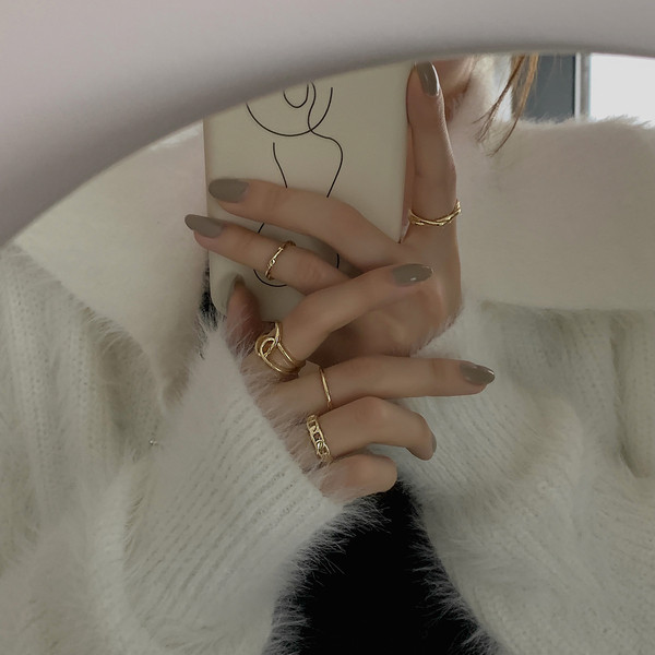 Καθημερινά γυναικεία σετ δαχτυλιδιών