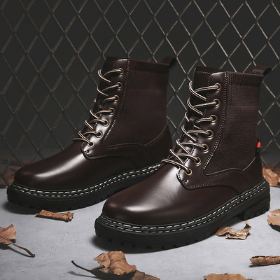 Μοντέρνα ανδρικές μπότες με κορδόνια σε δύο χρώματα