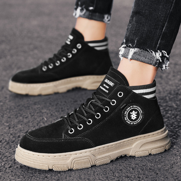 Öko-seemisnahast vabaajapaeltega meeste saapad