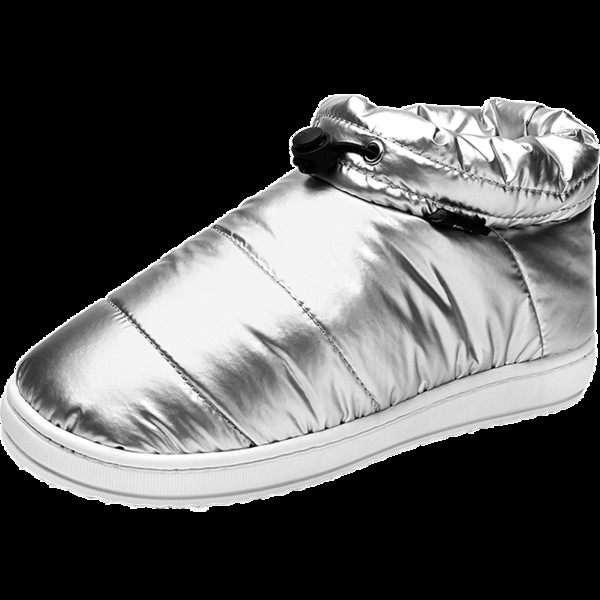 Uus mudel paelte ja lameda tallaga meeste saapad