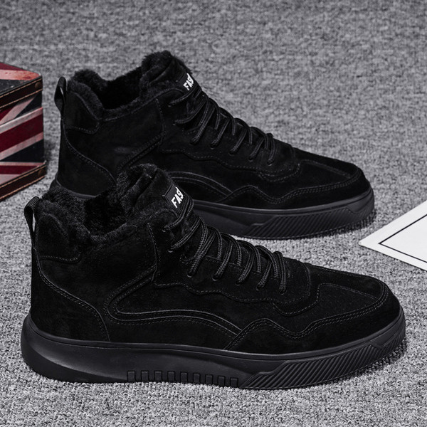 Sooja voodriga meeste saapad - tasase tallaga