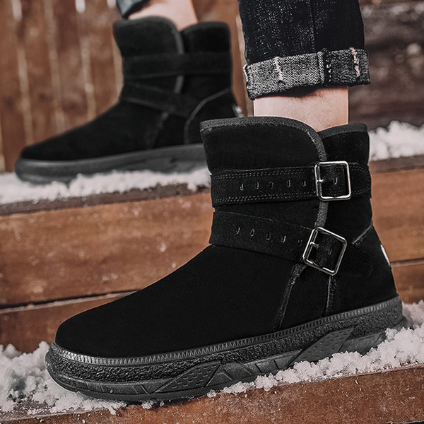 Új, csatos férfi vízálló csizma modell