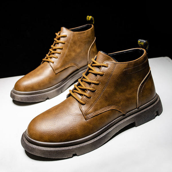 Sooja voodri ja paeltega meeste nahksaapad