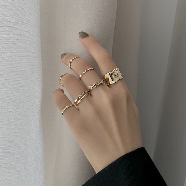 Naiste sõrmuste komplekt tavaline mudel