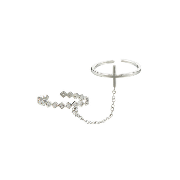 Aktuális női gyűrű díszkövekkel