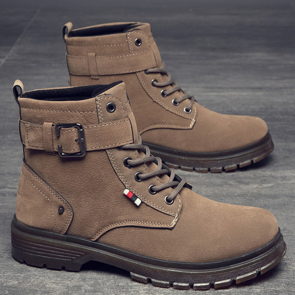 Alkalmi férfi csizma csattal - télre alkalmas