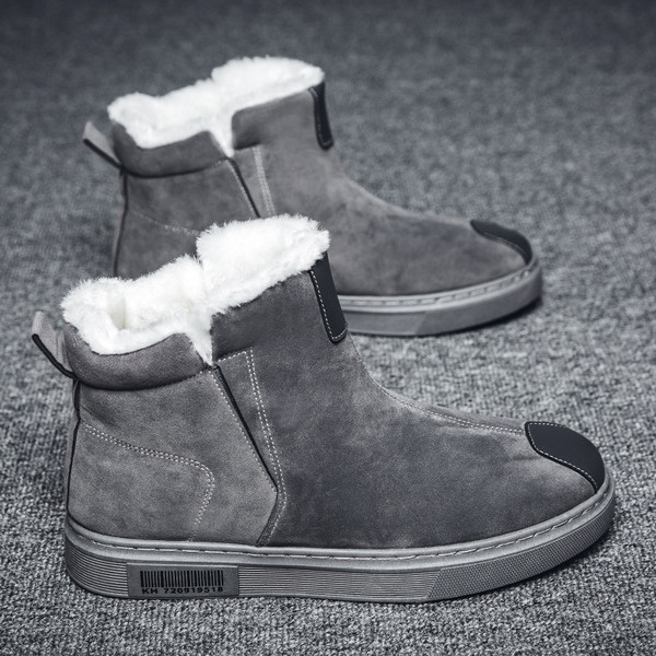 Modern férfi csizma eco velúrból és meleg béléssel