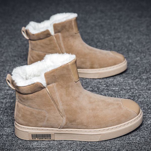 Modern férfi csizma eco velúrból és meleg béléssel