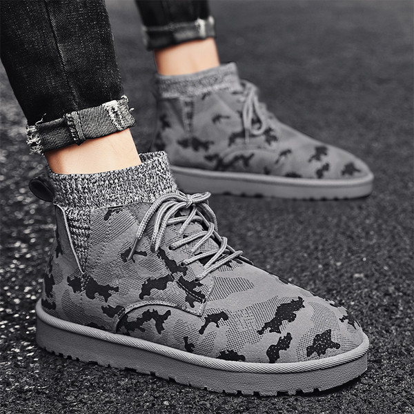 Uus mudel kamuflaažimustriga ja paeltega meeste saapad