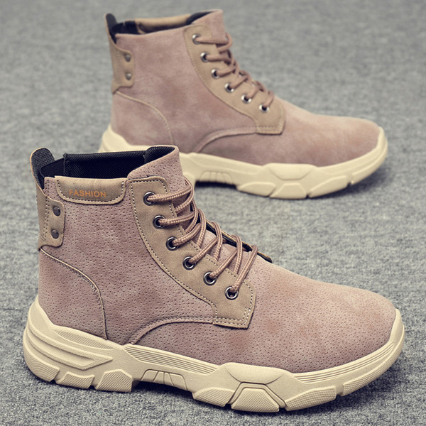 Modern férfi csizma retro stílusú fűzővel - télre alkalmas