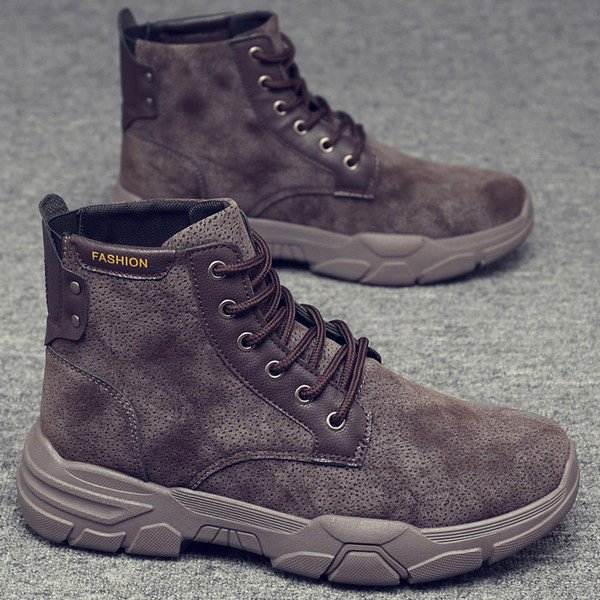 Modern férfi csizma retro stílusú fűzővel - télre alkalmas