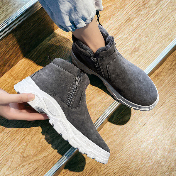 Kareda talla ja lukuga meeste seemisnahast saapad