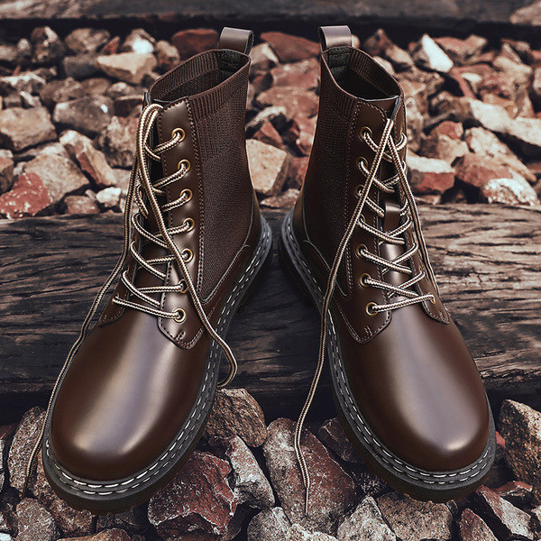 Új fűzős férfi csizma modell