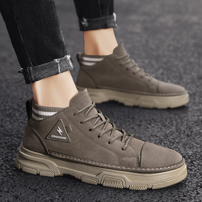 Férfi öko bőr csizma fűzővel és emblémával