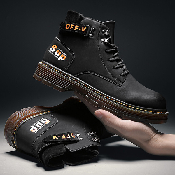 Meeste spordijalatsid kirja ja paeltega - sobivad talveks