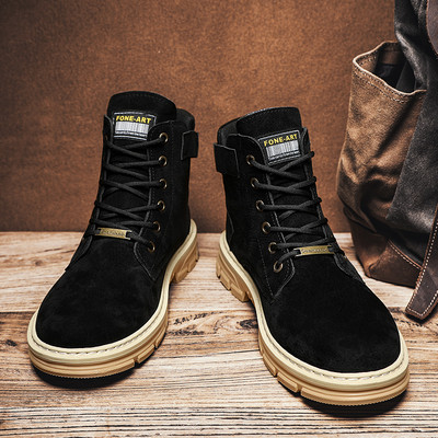 Meeste ökonahast paeltega saapad