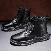 Moodsad musta värvi pandlaga nahast meeste saapad