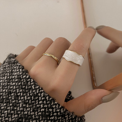 Модерен дамски комплект от два пръстена