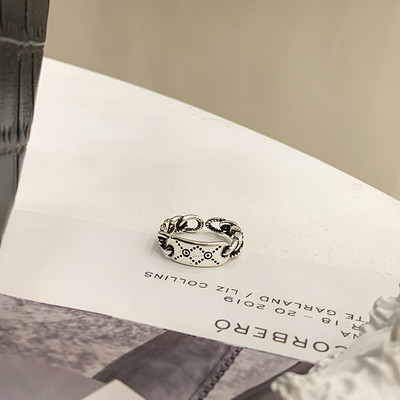 Naiste igapäevased sõrmused kahes mudelis