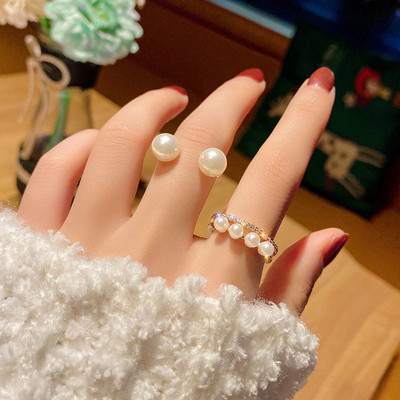 Дамски комплект от пръстени с декоративни перли