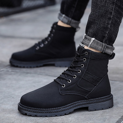 Μαύρες ανδρικές μπότες με τραχιά σόλα - διάφορα μοντέλα