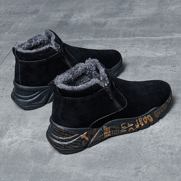 Modern férfi csizma cipzárral és meleg béléssel - két modell