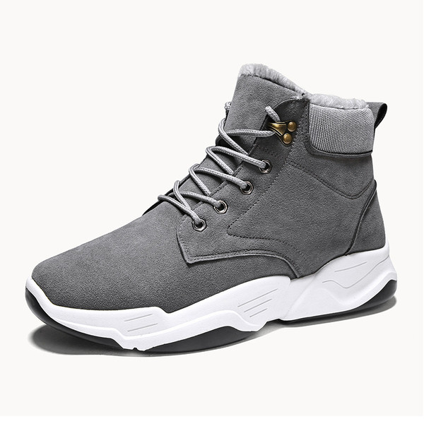 Férfi téli cipő magas talppal és fűzővel