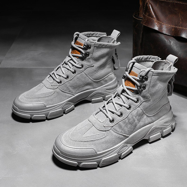 Őszi csizma új modellje eco velúrból és textilből