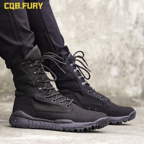 Vabaaja meeste mustad paeltega saapad