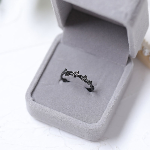 Női mindennapi vékony gyűrű