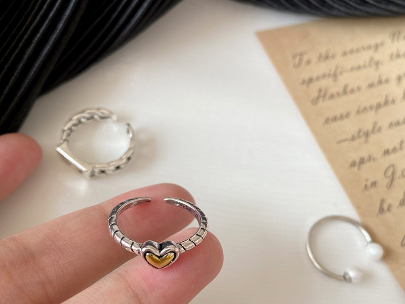 Három gyöngyös gyűrűből álló női szett