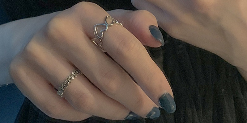 Дамски ежедневен пръстен със сърца