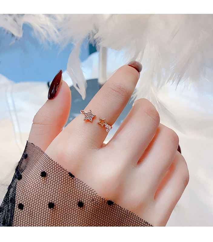 Igapäevane naiste sõrmus tähtedega