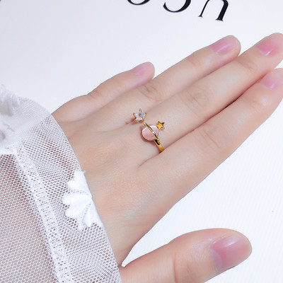 Ежедневен дамски пръстен със звезда и камък