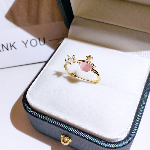 Καθημερινό γυναικείο δαχτυλίδι με αστέρι και διακοσμητικές πέτρες