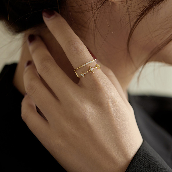 Moodne naiste sõrmuse lai kividega mudel