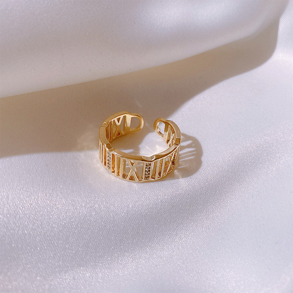 Laia mudeliga naiste moodne sõrmus