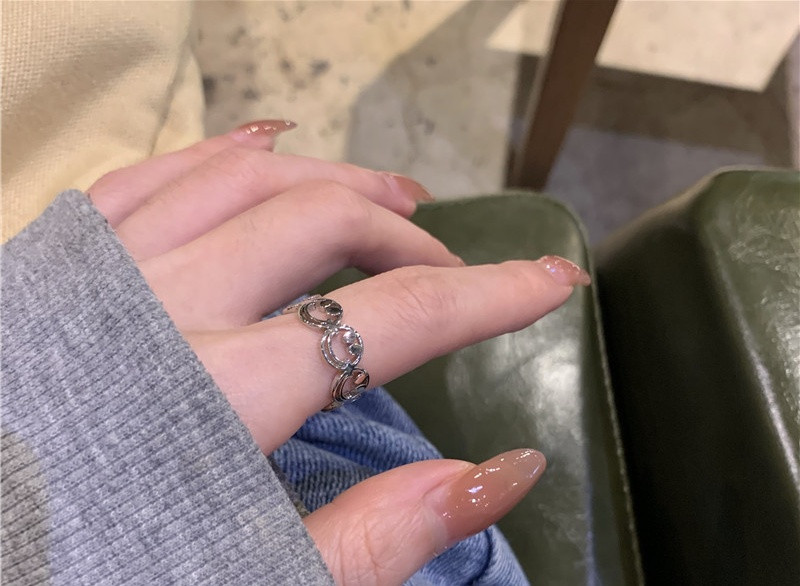 Naiste igapäevane moodne sõrmus