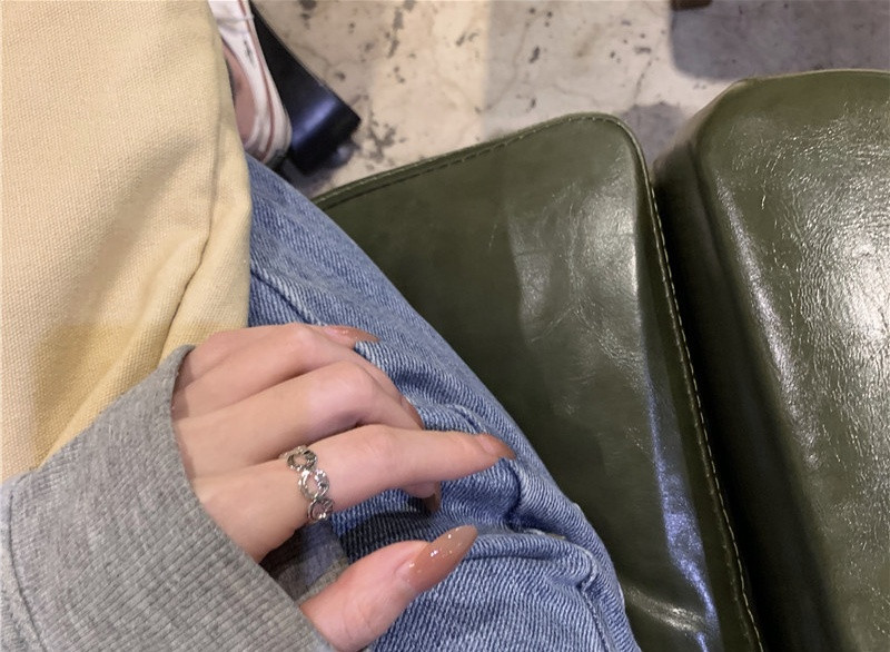 Naiste igapäevane moodne sõrmus