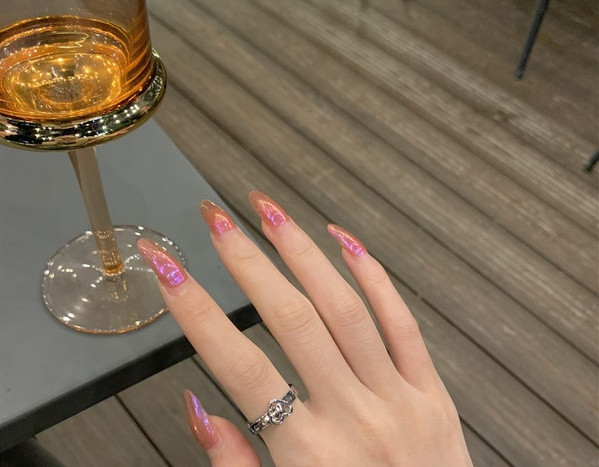 Hétköznapi női gyűrű szívvel