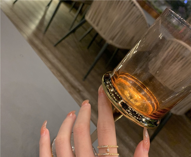 Női modern gyűrűs széles modell csillaggal