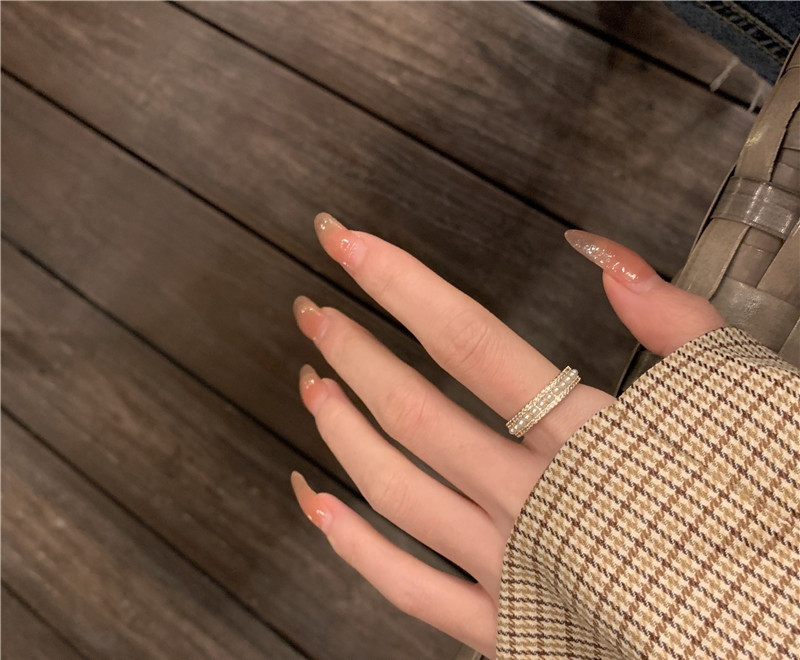 Női elegáns gyűrűs sima modell