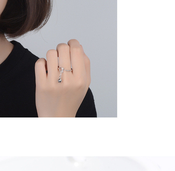 Ženski aktualni prsten tanki model s privjeskom