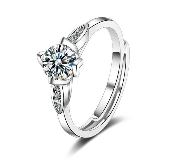 Elegáns női gyűrűs karcsú modell