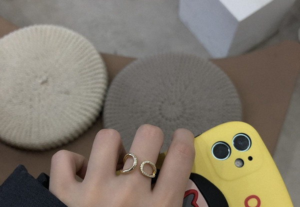 Női széles gyűrűs sima modell